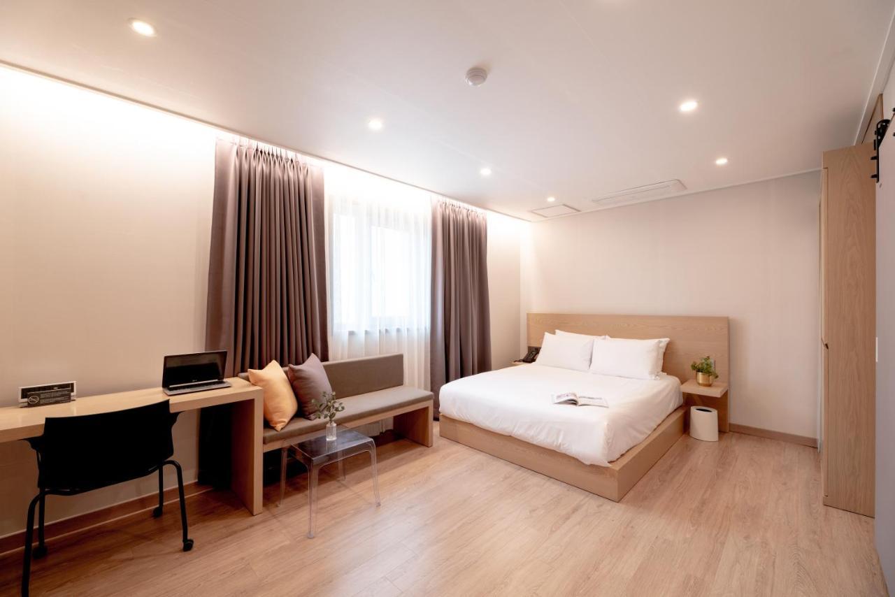 Centro Hotel Chilgok Exterior photo